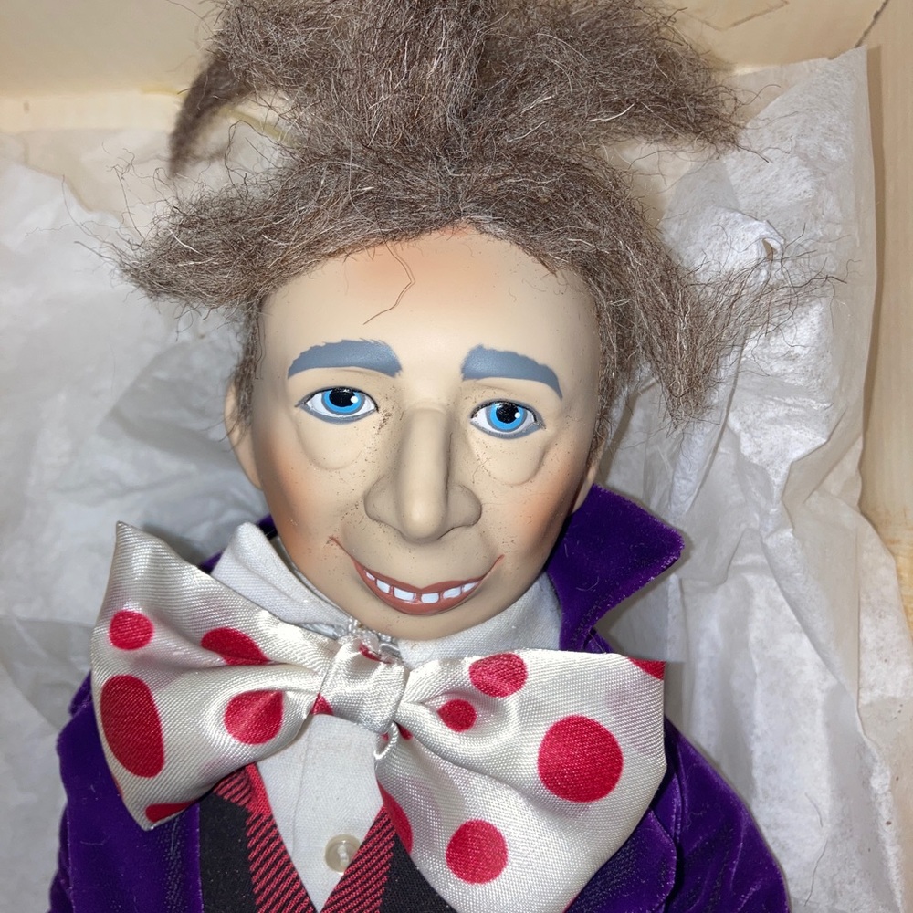 MAD HATTER DOLL BY DAKIN - Picture 12 of 13